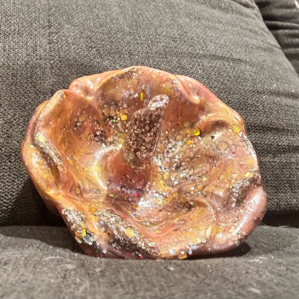 Peach/bronze and gold combo gold ring holder